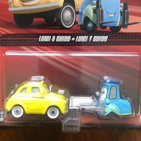 DISNEY Pixar Cars Luigi & Guido Toy Set - Picture 2 of 7